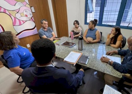 LANDMARK RECEBE PROFESSORES E ARTICULA PRORROGAÇÃO DE CONCURSO EM CAMPO GRANDE