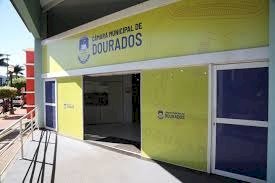 CÂMARA DE DOURADOS GASTA MAIS DE 30 MIL EM EVENTO COM SHOW NACIONAL E BUFFET DE LUXO