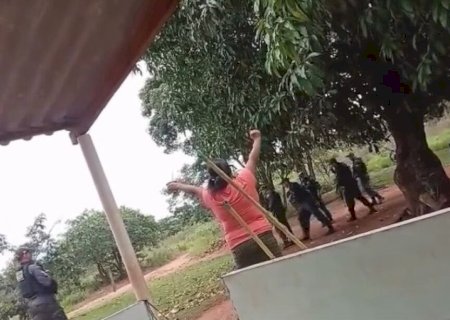 PM 'DESPEJA' INDÍGENAS APÓS AÇÃO DE RETOMADA EM FAZENDA NO MS