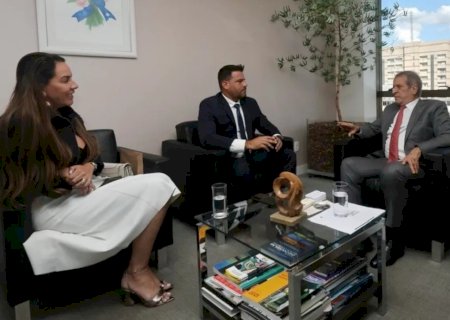APÓS FILIAÇÃO, PL PAGA R$ 150 MIL POR MÊS PARA AGÊNCIA DA ESPOSA DE CONTAR