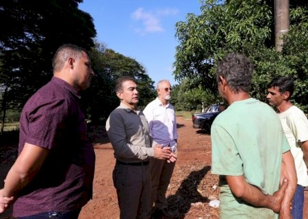 PREFEITURA COMEÇA PAVIMENTAÇÃO DAS ÚLTIMAS RUAS SEM ASFALTO NO PARQUE ALVORADA