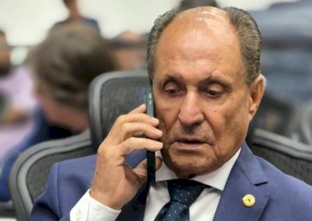 ZÉ TEIXEIRA ARTICULA ENERGIA EM HOSPITAL DE BONITO E PAVIMENTAÇÃO NA MS-165