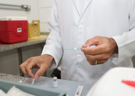 PREFEITURA E UFGD FORTALECEM PARCERIA PARA VACINAR CONTRA INFLUENZA E CHIKUNGUNYA
