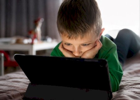 PREFEITURA E CONSELHO TUTELAR DEBATEM ECA DIGITAL DURANTE CAMPANHA MAIO LARANJA