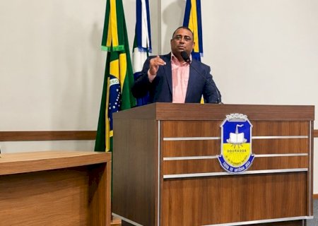 PREFEITURA APRESENTA EM AUDIÊNCIA PÚBLICA RESULTADOS DO PLANO MUNICIPAL DE EDUCAÇÃO