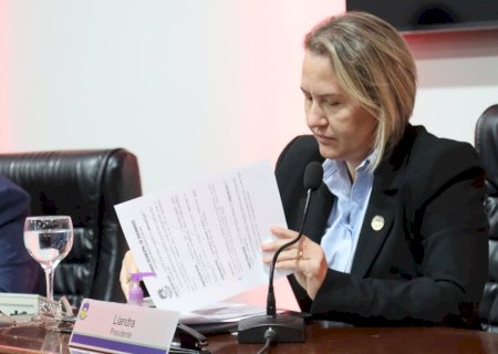 CÂMARA DE DOURADOS TROCA 'SEIS POR MEIA DÚZIA' E CONTA SOBRA PARA O TRABALHADOR: R$ 60 MIL MAIS CARA!