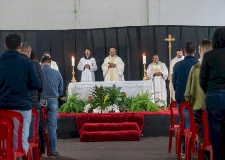 MISSA CELEBRADA POR DOM HENRIQUE MARCA O ENCERRAMENTO DA 60ª EXPOAGRO