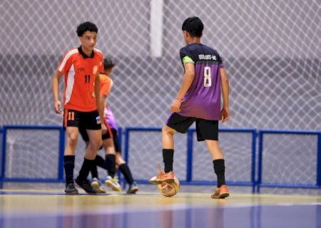 JOGOS DE OUTONO DE DOURADOS DEFINEM FINALISTAS DO FUTSAL MASCULINO E FEMININO