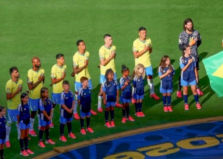 NY TIMES ELEGE O HINO DO BRASIL O MAIS BONITO ENTRE OS PAÍSES DA COPA