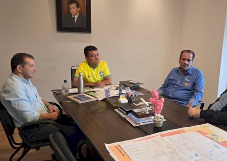 PREFEITURA REFORÇA PARCERIA COM LAR DO IDOSO E MARÇAL DESTACA IMPORTÂNCIA DO ACOLHIMENTO