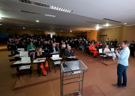 PREFEITURA APRESENTA ÀS FORÇAS DE SEGURANÇA, SISTEMA QUE PROTEGE MULHERES EM SITUAÇÃO DE RISCO